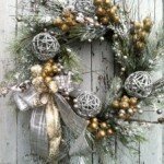 Attractive and creative Christmas wreaths for your front door